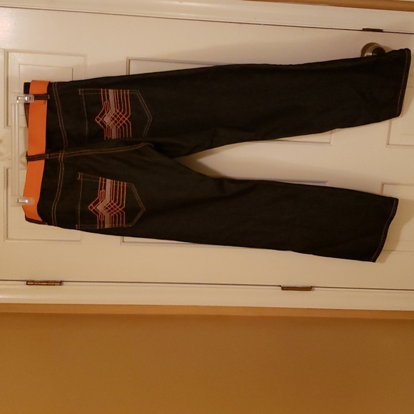 Urban Label  Embroidered pockets Jeans size 34 x 30 Like New - Picture 3 of 6